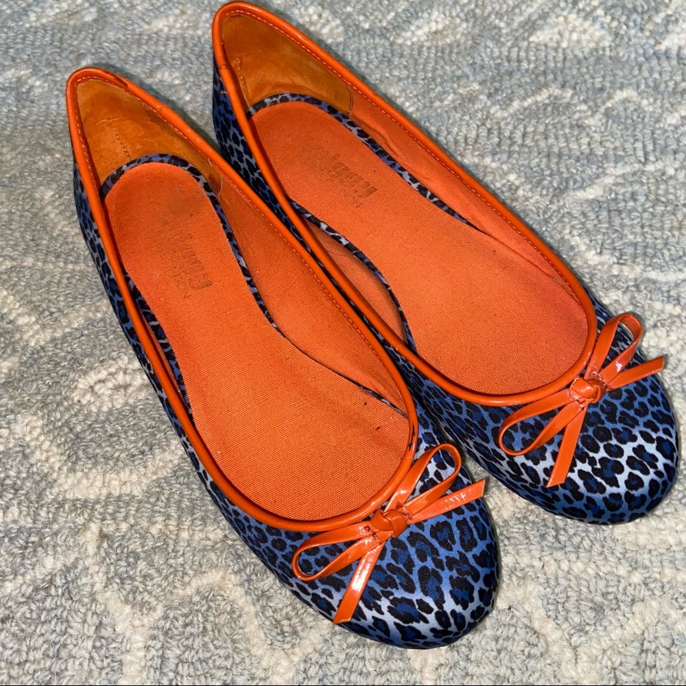 Twiggy London Women’s 7 Flats Blue Animal Print with Orange Detail Auburn Tigers